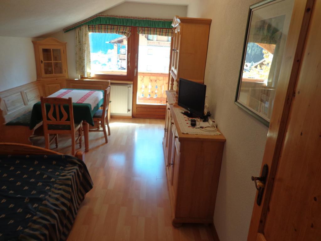 Sterzingerhof Appartement Neustift im Stubaital Kamer foto