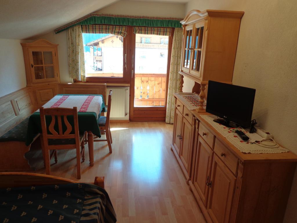 Sterzingerhof Appartement Neustift im Stubaital Kamer foto